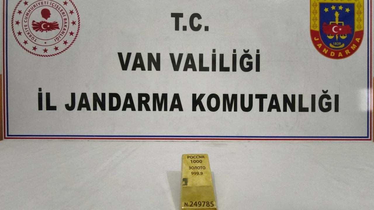 Van’da 1 kiloluk kültçe altın ele geçirildi
