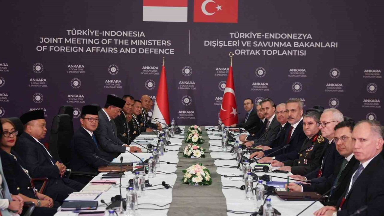 Türkiye-Endonezya Dışişleri ve Savunma Bakanları Ortak Toplantısı Ankara’da başladı
