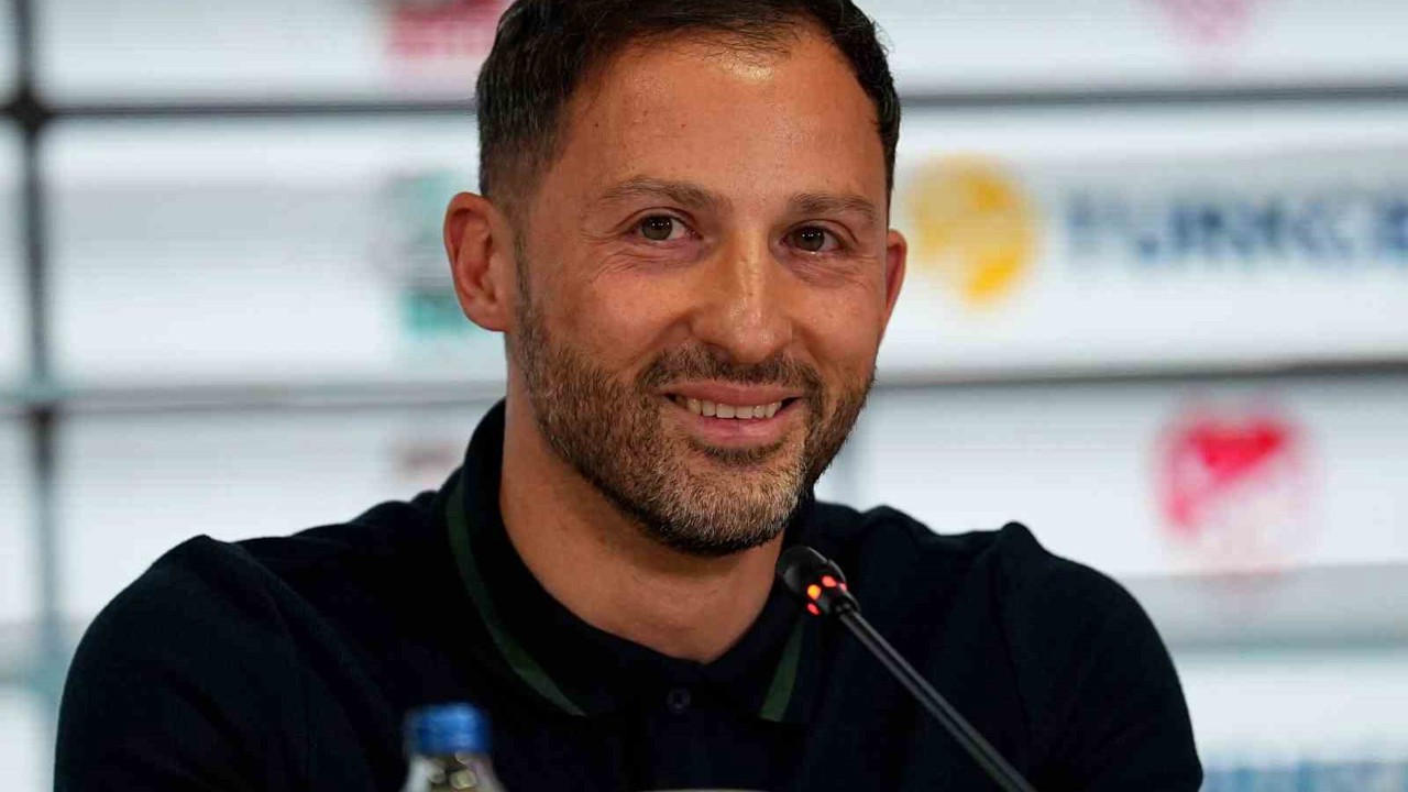 Domenico Tedesco: "Takım olarak bu maç için sabırsızlanıyoruz"
