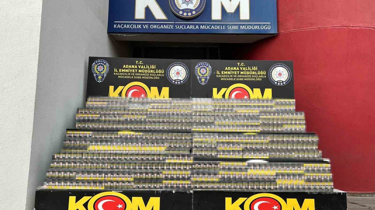Otomobilden 10 bin paket kaçak sigara çıktı: 2 kişi tutuklandı
