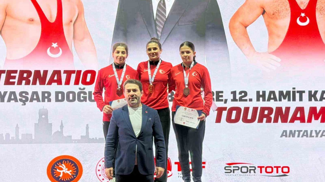 Uluslararası Yaşar Doğu, Vehbi Emre ve Hamit Kaplan Turnuvası’nda ikinci gün tamamlandı
