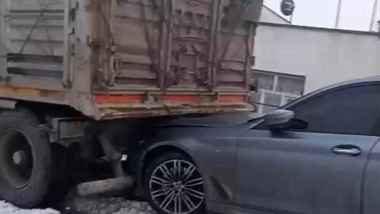 Diyarbakır’da zincirleme kaza: 2 yaralı
