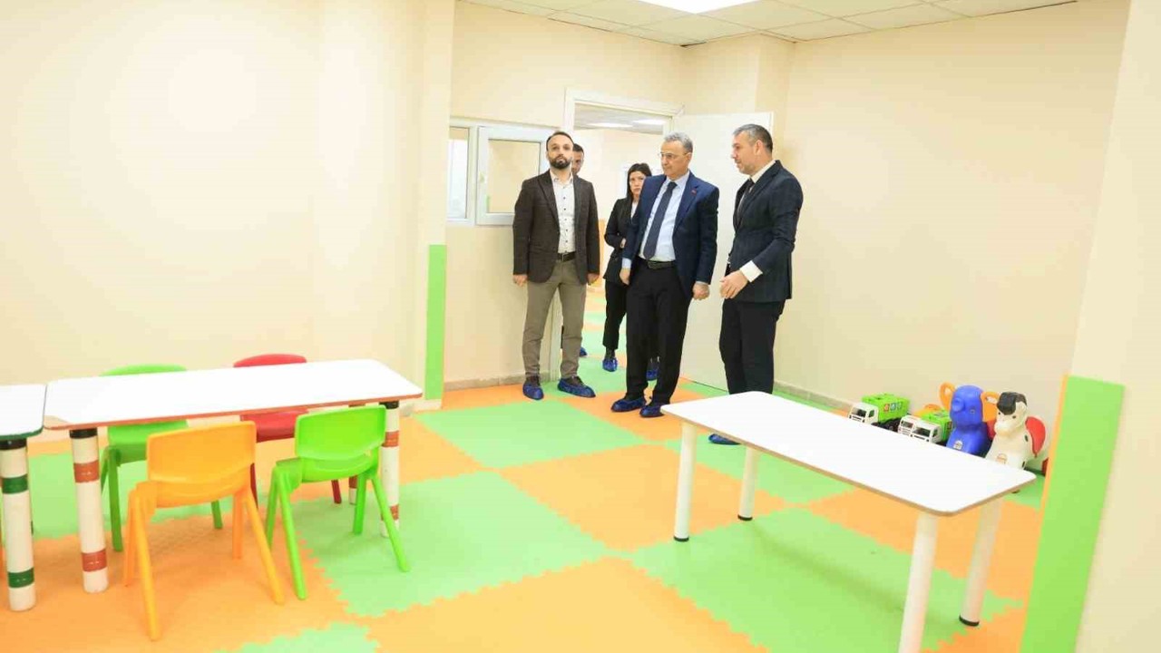 Başkan Kurnaz: "Ailelerin yükünü hafifletecek bir kreşi hizmete açıyoruz"
