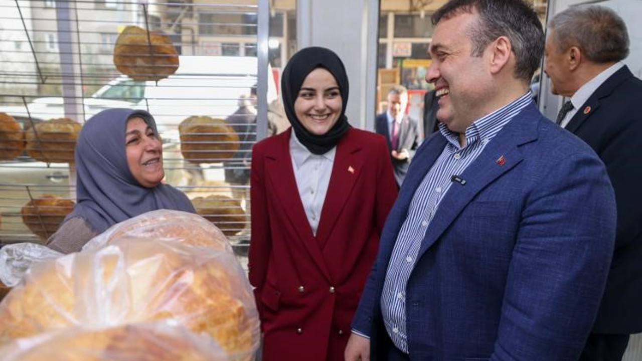 Vali Sözer Gölpazarı’nda esnaf ve vatandaşı dinledi
