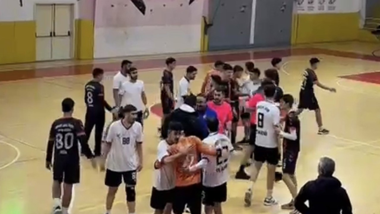 Elazığ Gençlik Spor hentbolda 5’te 5 yaptı

