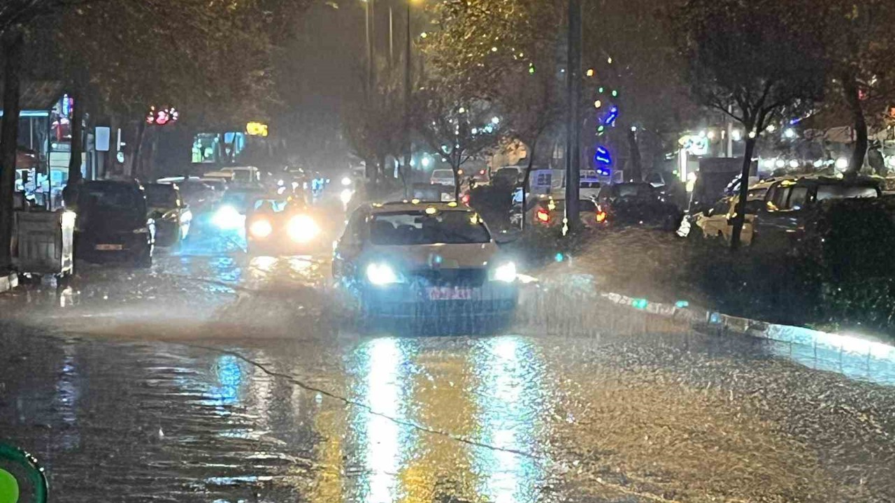 Hatay’da sis ve yağmur
