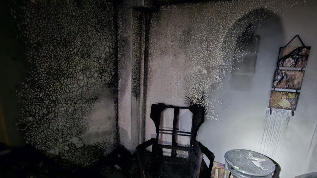 Bandırma’da ev yangını: 6 kişi tahliye edildi
