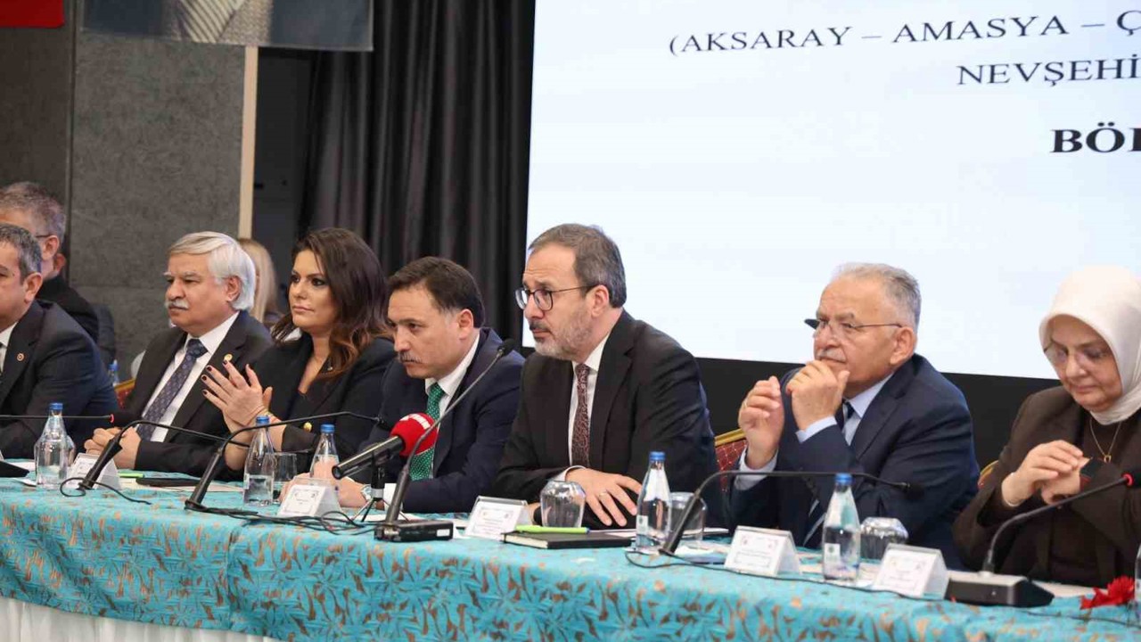 Engelli Bireylerin Sorunlarını Araştırma Komisyonu Başkanı Kasapoğlu: "En geniş kapsamlı veri havuzlarından birini oluşturduk"
