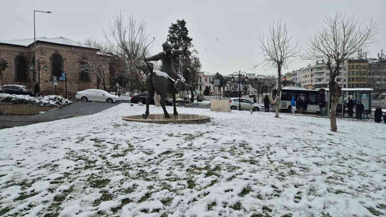 Kar yağışına en çok Büyükşehir Belediye Başkanı sevindi
