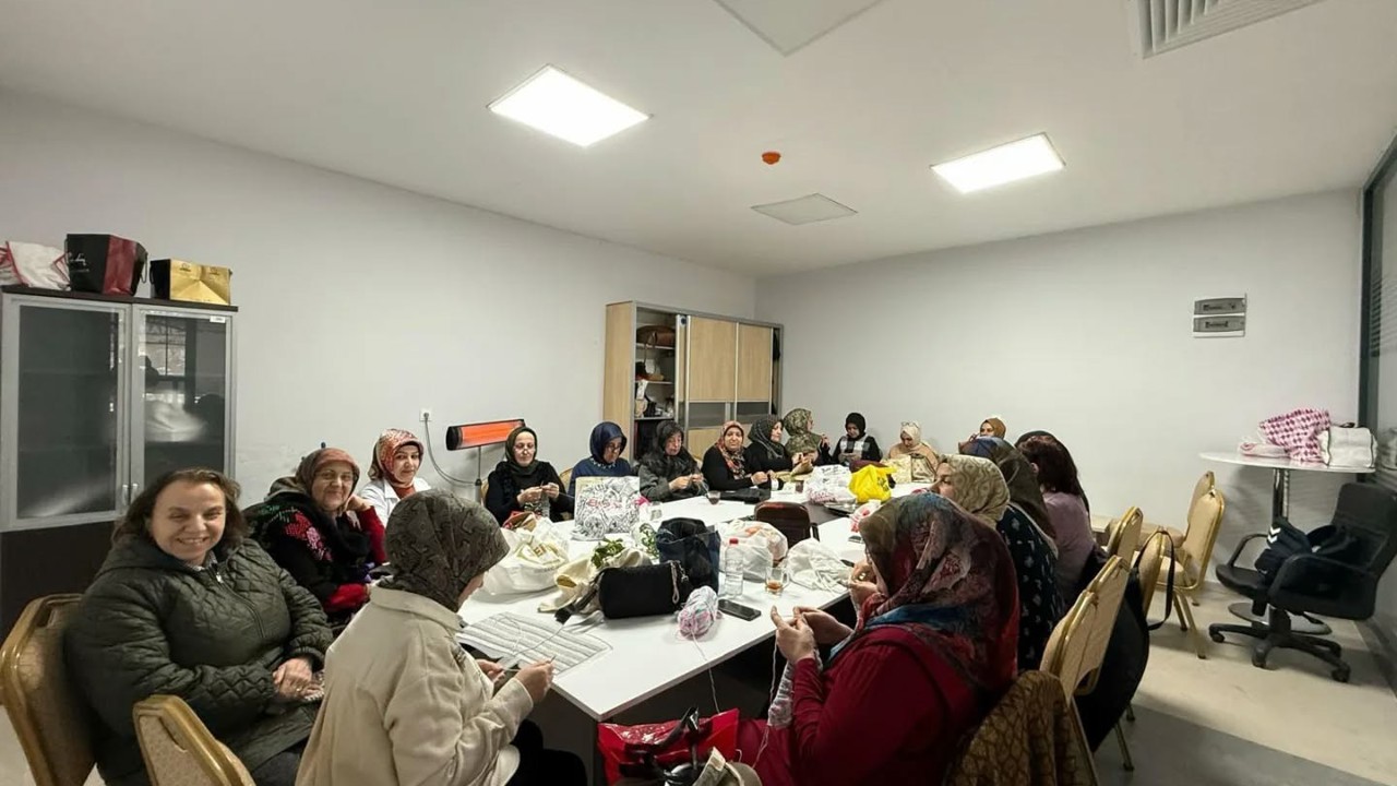Yeşilyurt Belediyesi "El Sanatları Kursları" kış günlerinin vazgeçilmezi oldu
