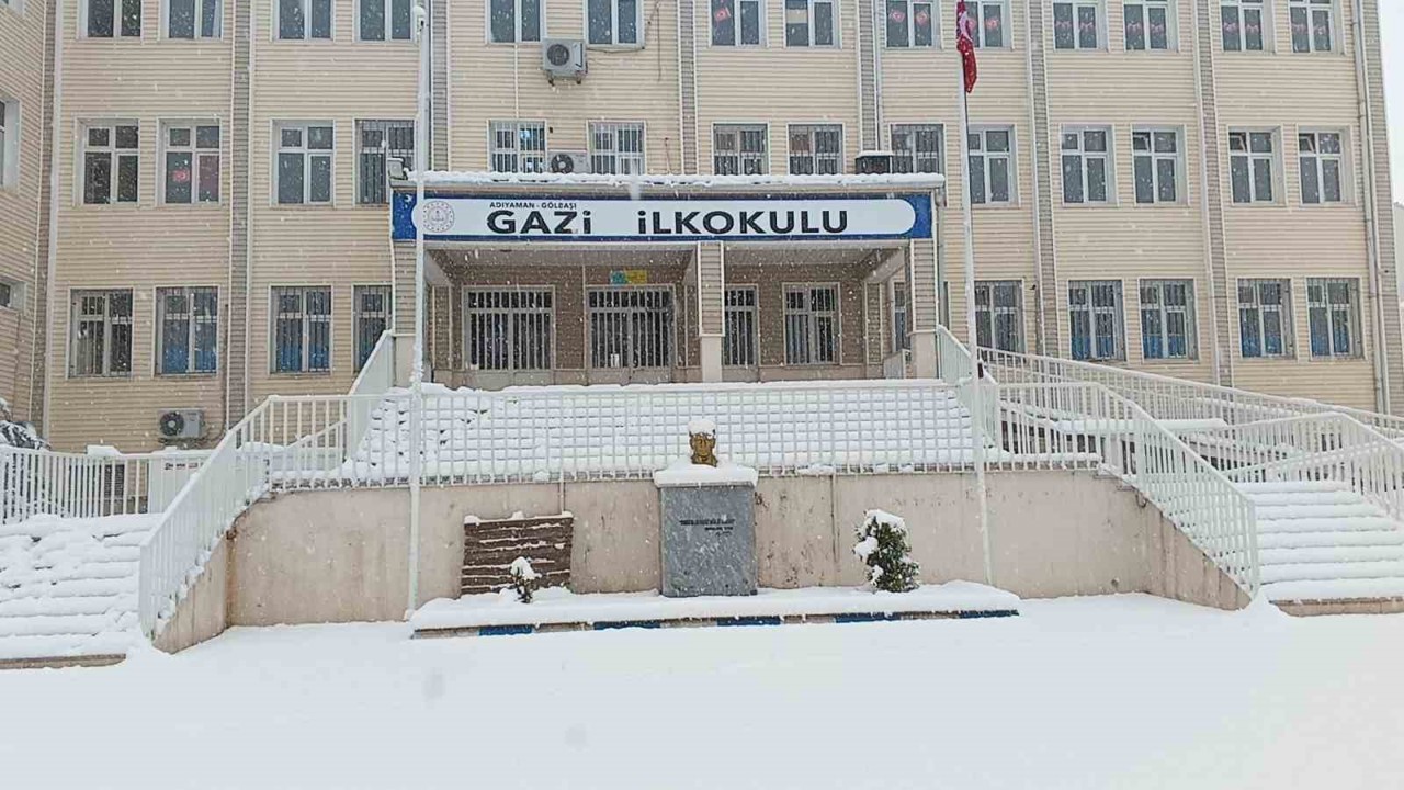 Gölbaşı’nda eğitime kar engeli
