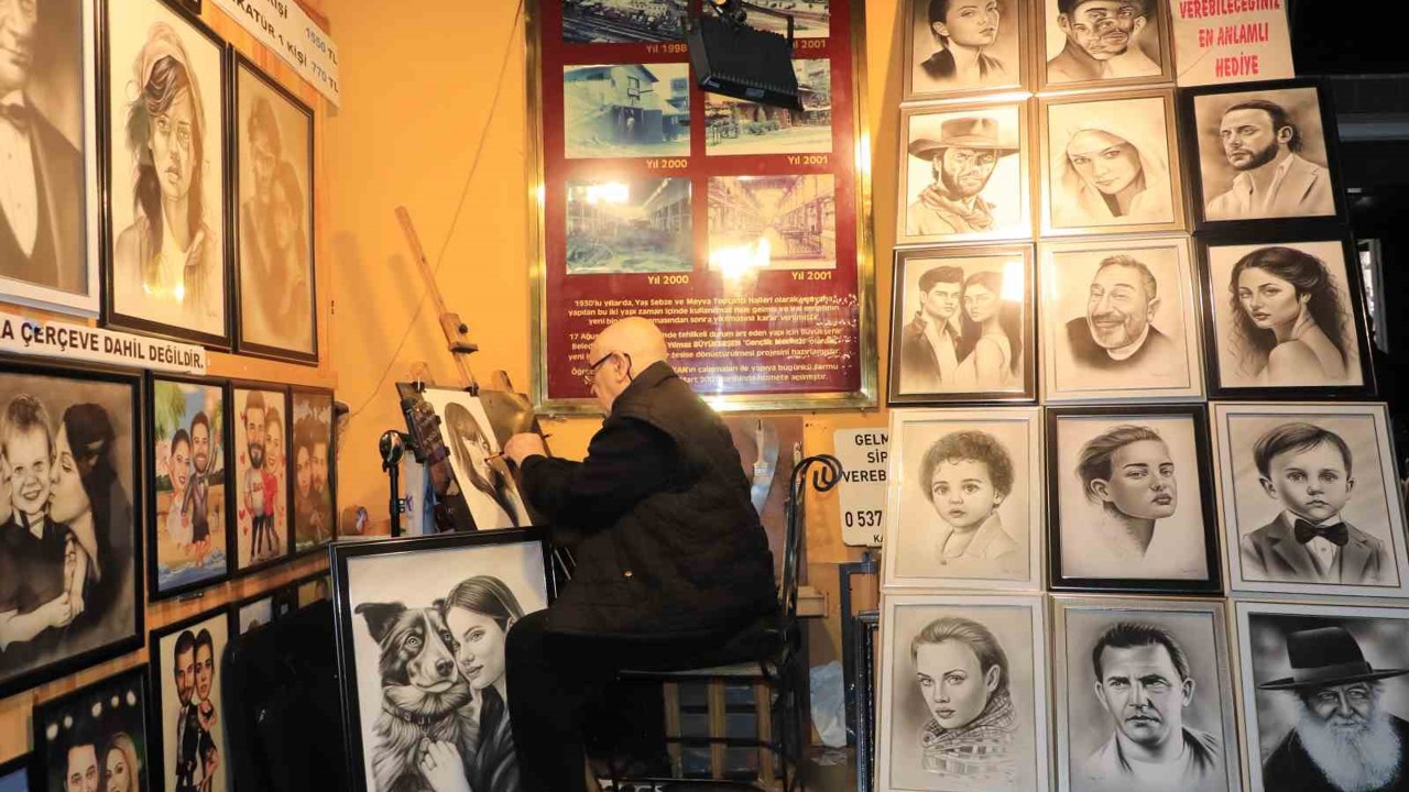 İflasla kapanan ticaret kapısı sanatla yeniden açıldı
