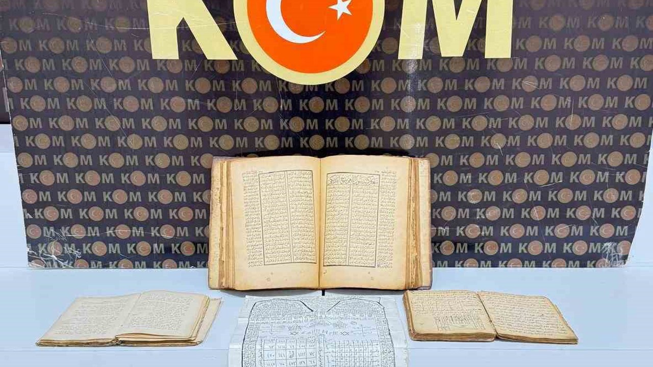 Ordu’da tarihi eser olduğu değerlendirilen ürünler ele geçirildi
