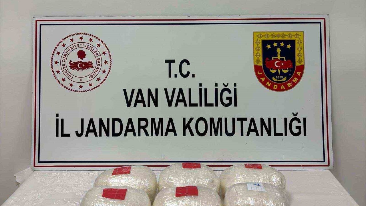 Van’da 7 kilo metamfetamin ele geçirildi
