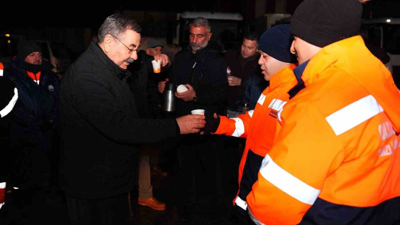 Odabaşı’dan karla mücadele ekiplerine ziyaret
