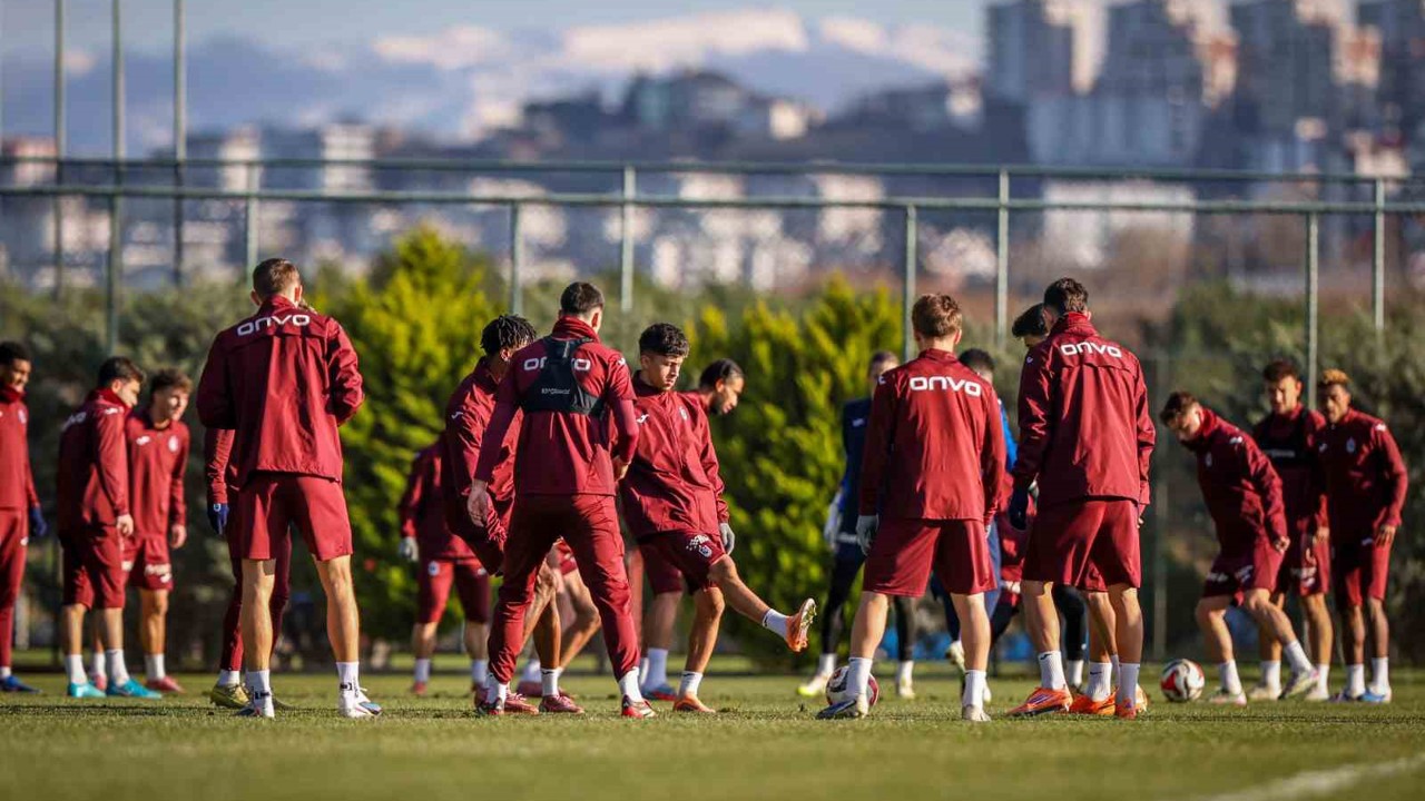 Trabzonspor, kupada 3 puanla moral bulmak istiyor
