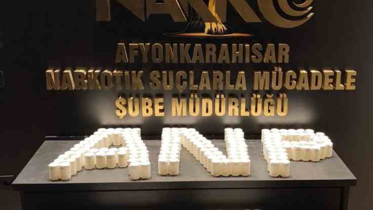 Polis 12 bine yakın uyuşturucu hap ele geçirdi
