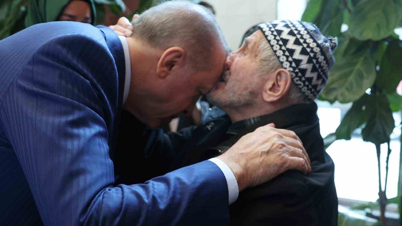 Bir asırlık ömre tanıklık eden Yılmaz’dan, Erdoğan’a anlamlı sözler: "O benim manevi torunum"
