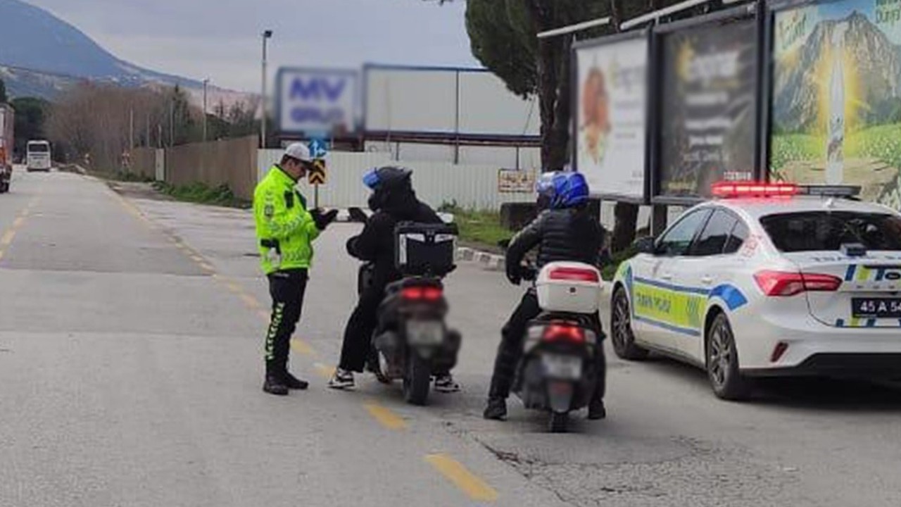 Manisa’da 3 günlük motosiklet denetiminde 476 bin TL ceza
