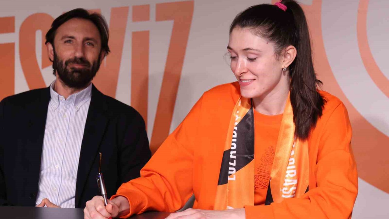 Eczacıbaşı Dynavit, Dana Rettke ile sözleşme yeniledi
