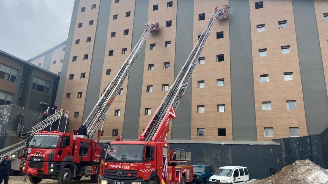 Uludağ’daki otel yangını davasında sanıklara 15’er yıla kadar hapis talebi
