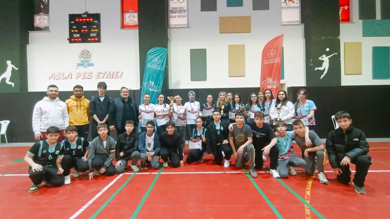 Badminton yıldızlar il birinciliği müsabakaları tamamlandı
