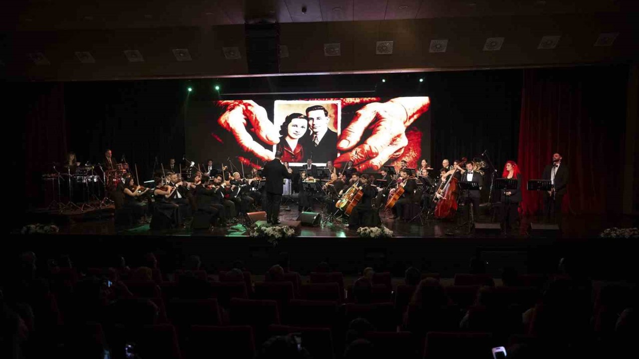 Kent Orkestrası yeni yılın ilk konserinde sanatseverlerle buluştu
