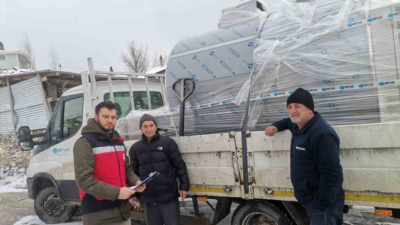 Emet’te Tarımsal Kalkınma Kooperatifine 3 bin litre kapasiteli süt soğutma tankı
