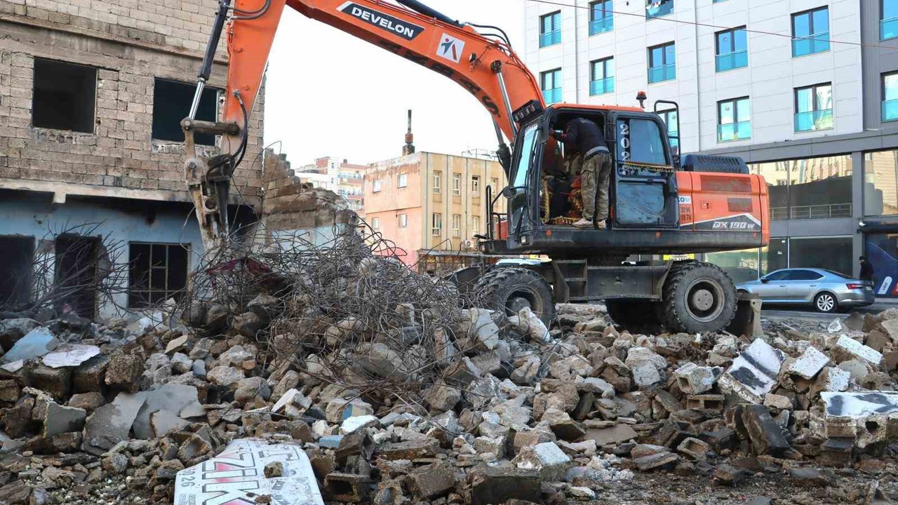 Şanlıurfa’da 59 bağımsız yapının yıkımı tamamladı
