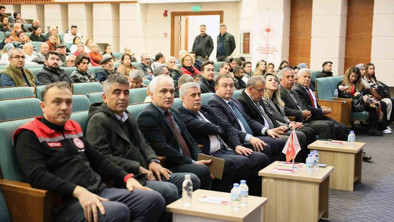 B-Reçete bilgilendirme toplantısı Muğla’da düzenlendi
