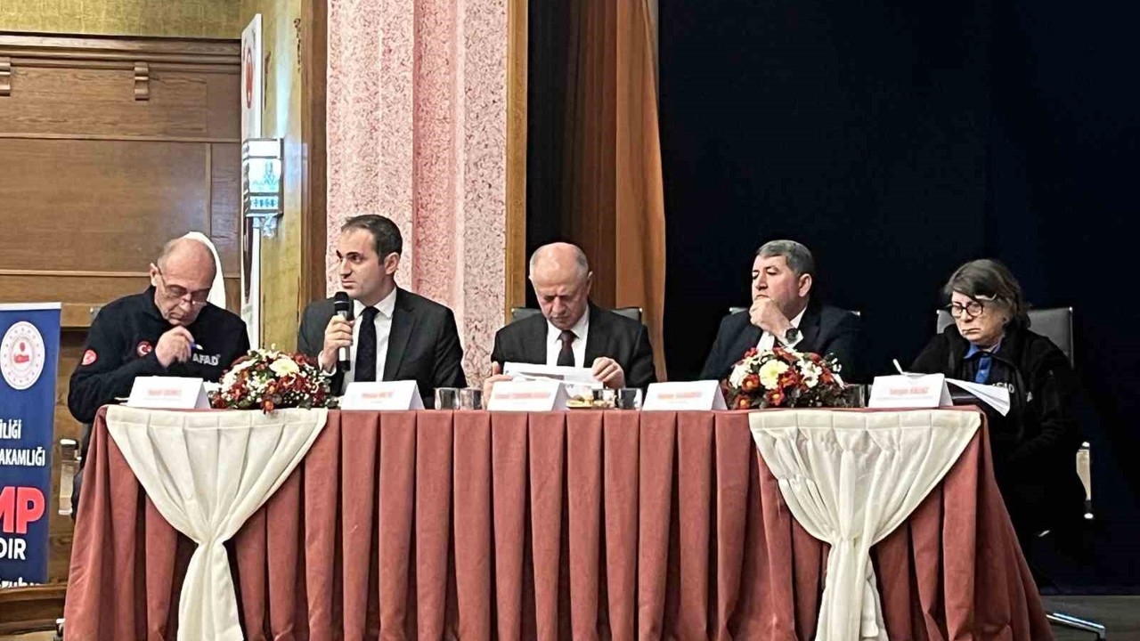 Bayındır’da afete hazırlık çalışmaları değerlendirildi
