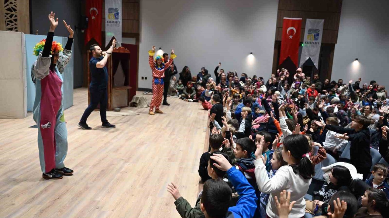 Karacabey Belediyesi’nden çocuklara unutulmaz sömestr şöleni
