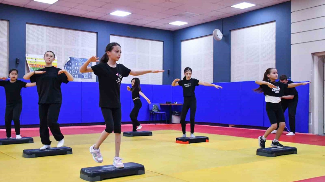 Balıkesir’de yetenekli gençler keşfediliyor
