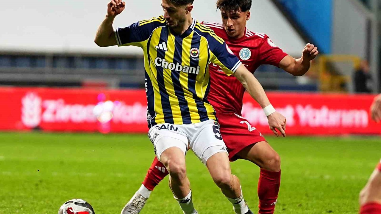Ziraat Türkiye Kupası: Beyoğlu Yeni Çarşı: 0 - Fenerbahçe: 0 (İlk yarı)
