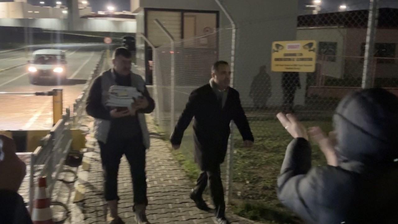 Avukat Rezan Epözdemir adli kontrol şartıyla tahliye edildi
