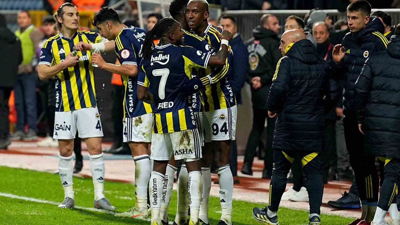 Fenerbahçe, Türkiye Kupası’nda ilk galibiyetini aldı
