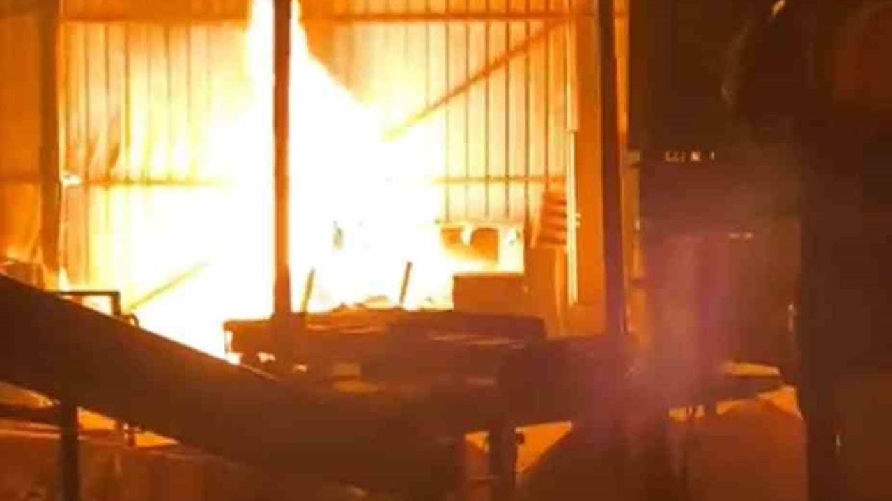 Bursa’da bir palet fabrikasında daha yangın
