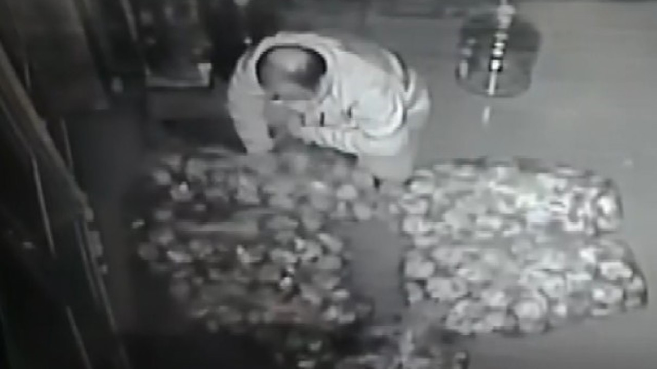 Ekmekte çirkin oyun
