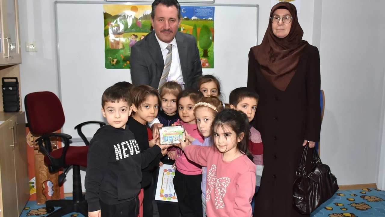 Bilecik’te küçük birikimler, büyük umut oldu: Kumbaralar su kuyusu için açıldı
