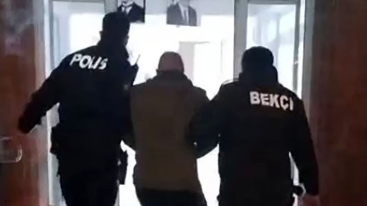 Cinayet ve uyuşturucu suçlarından aranan firari yakalandı
