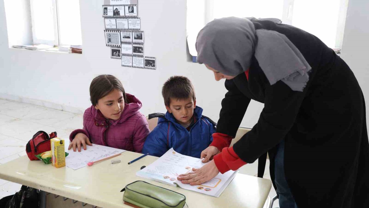 Adana’da 1600 rakımda eksi 20 derecede zorlu eğitim
