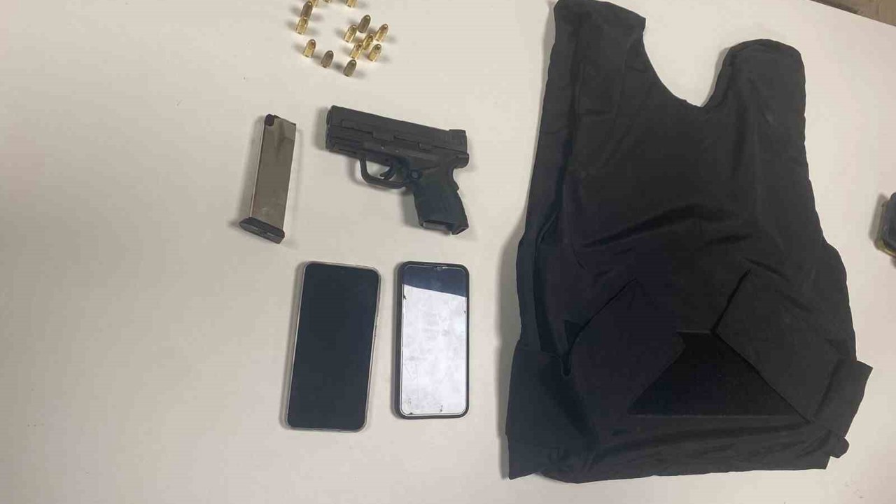 Sancaktepe’de silahlı eylem hazırlığındaki şüpheli yakalandı
