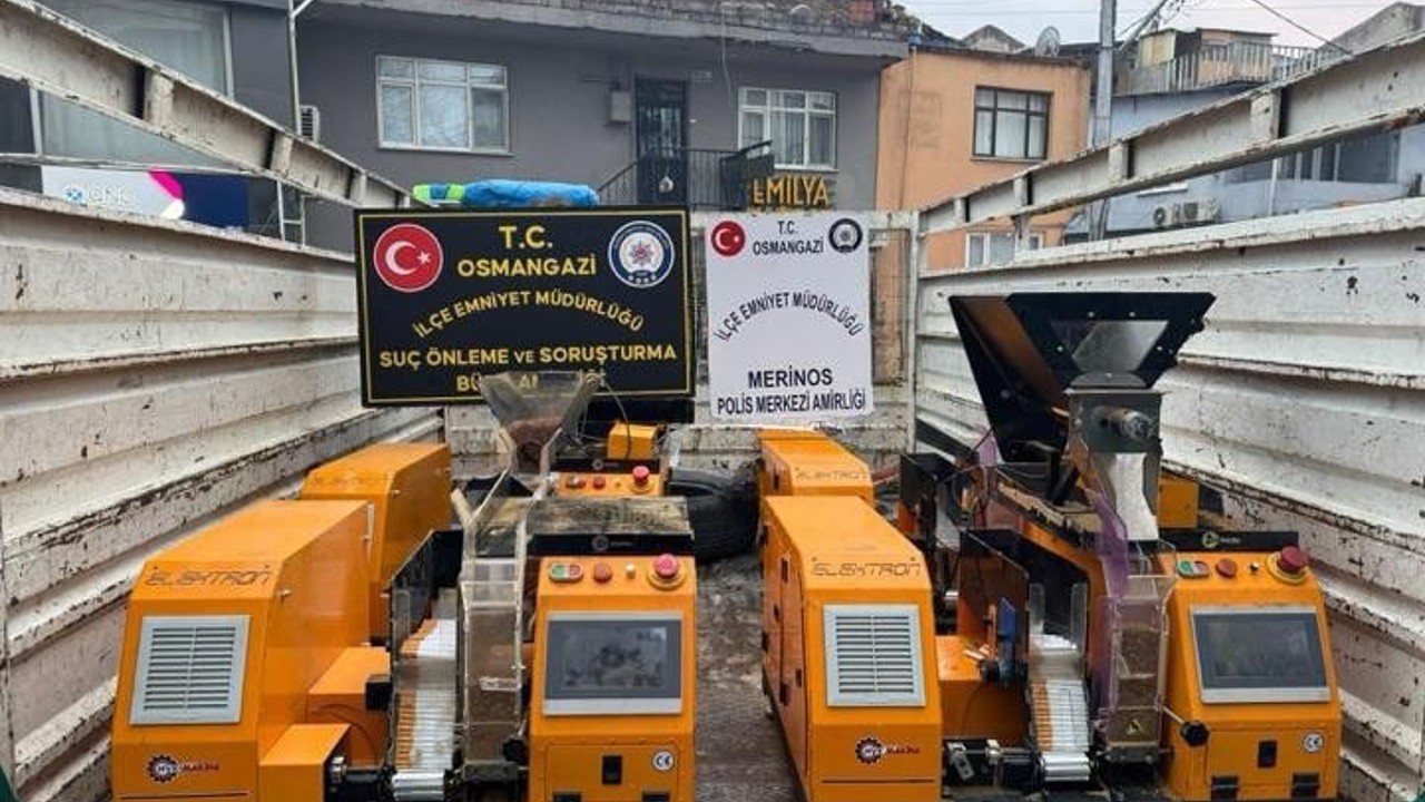 Bursa’da 87 bin 400 adet kaçak makaron sigara ele geçirildi
