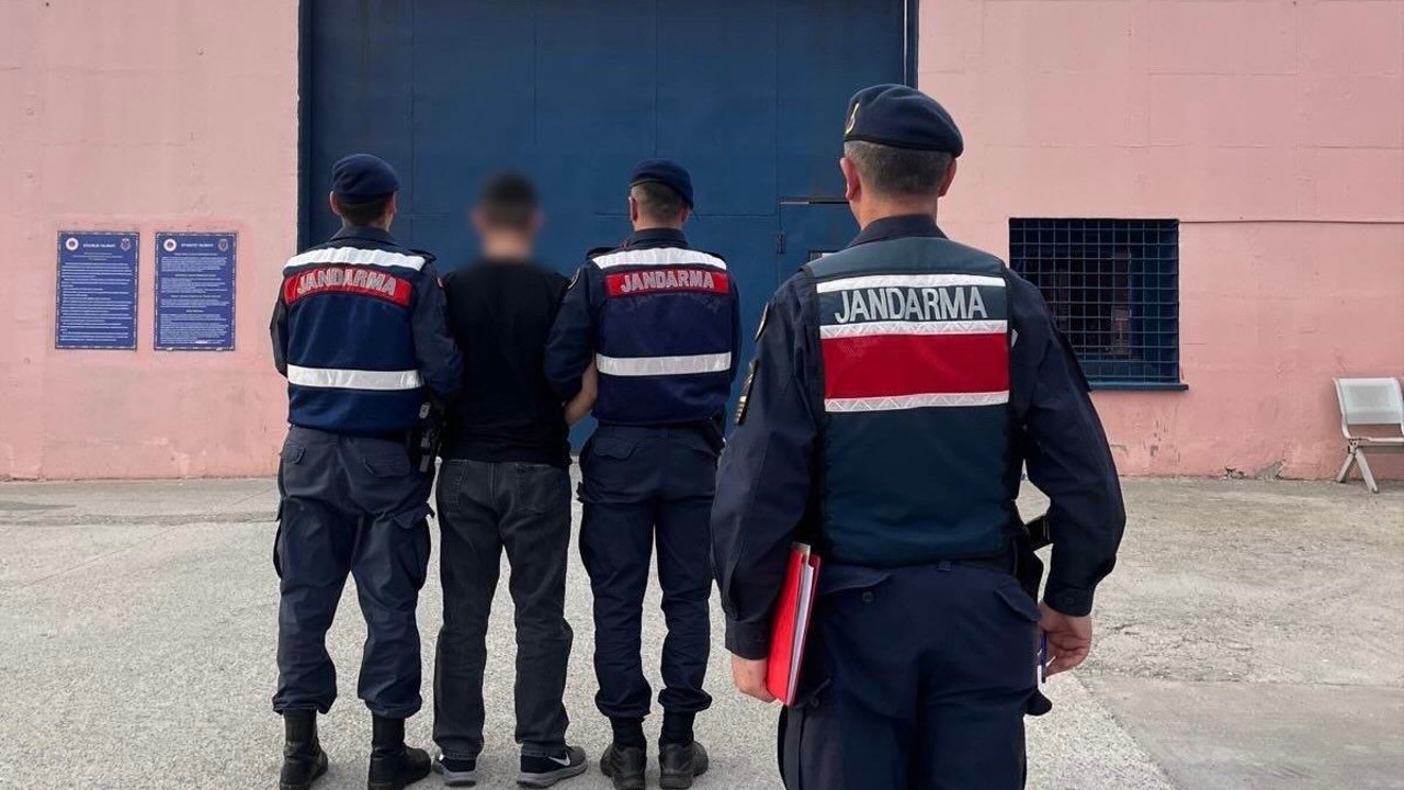 Antalya’da 22 yıl hapis cezası bulunan hükümlü yakalandı
