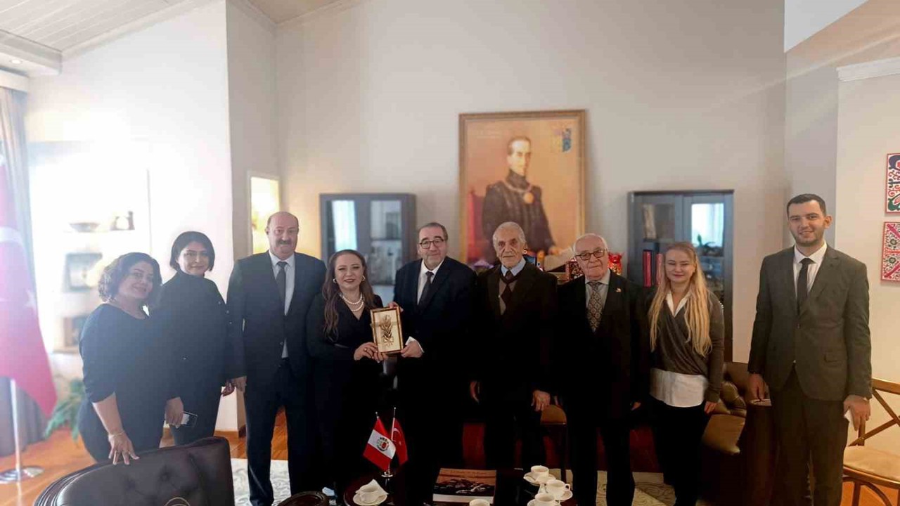 Peru ile Türkiye arasında sağlık turizmi, tarım ve ticaret alanlarında iş birliği görüşmesi
