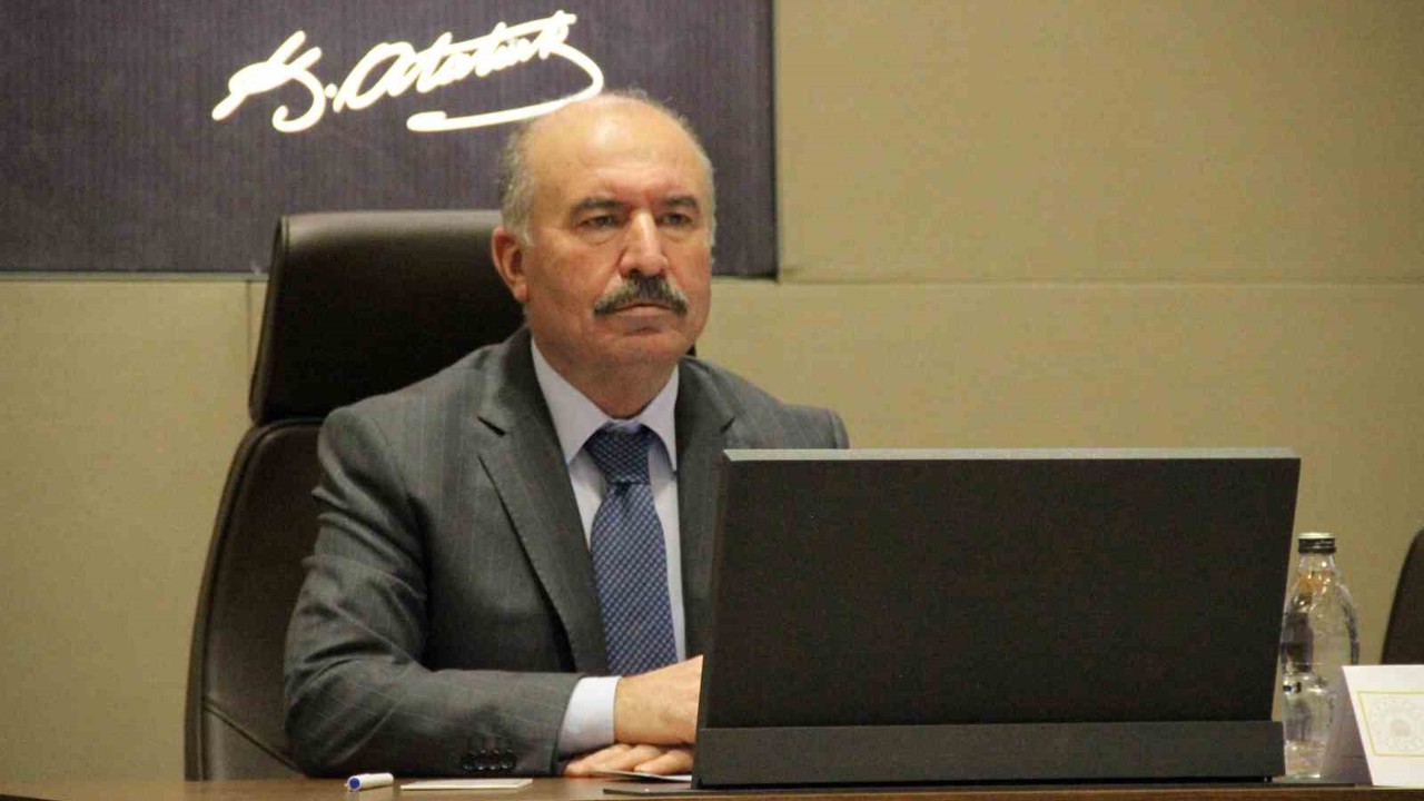 Vali Çalgan: "Ankara-Samsun Hızlı Demir Yolu Projesi’nin Delice-Çorum etabında yüzde 20 iş bitirme gerçekleşti"
