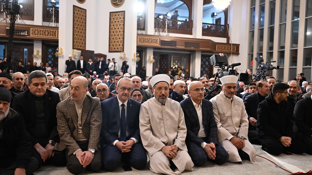 Malatya’da Miraç Kandili dualarla idrak edildi
