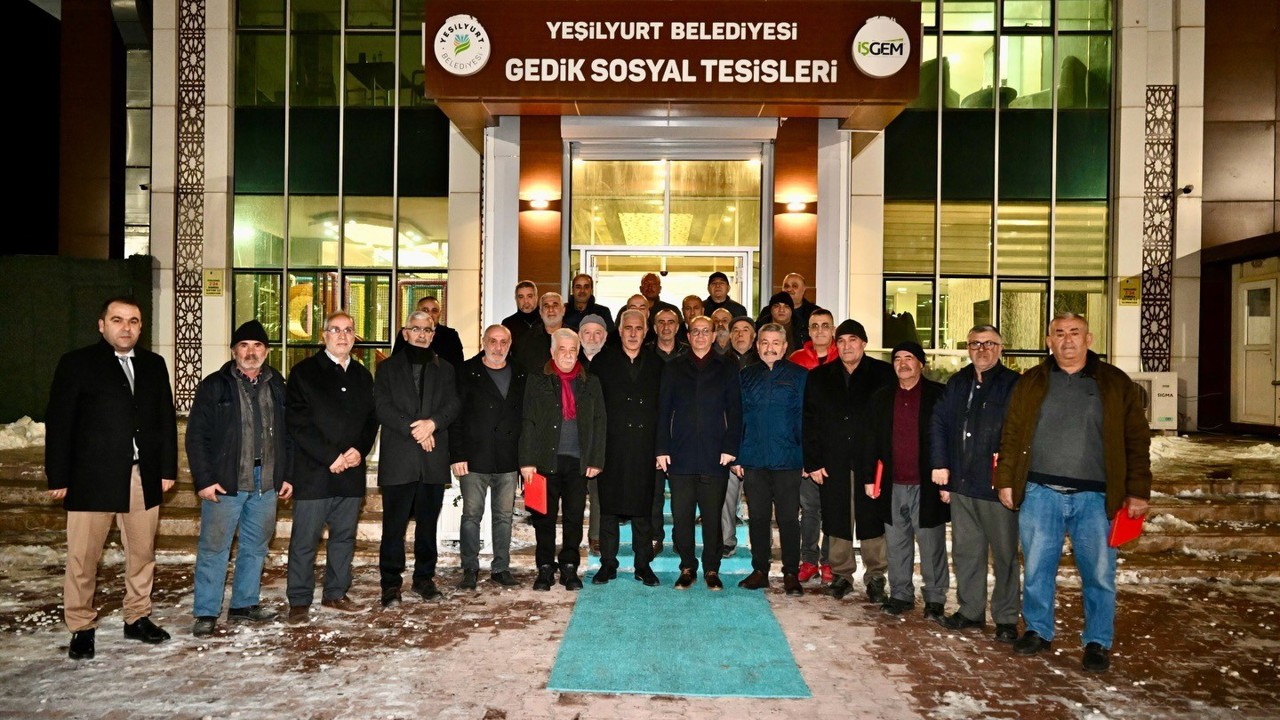 Yeşilyurt’ta yarım asırlık emekler plaketle taçlandırıldı
