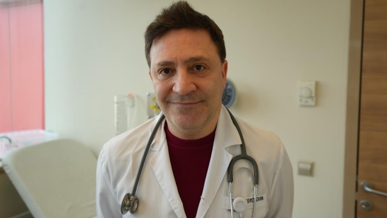 Profesörden ’üçlü salgın’ uyarısı: "H3N2, RSV ve COVID-19 aynı anda yayılıyor"
