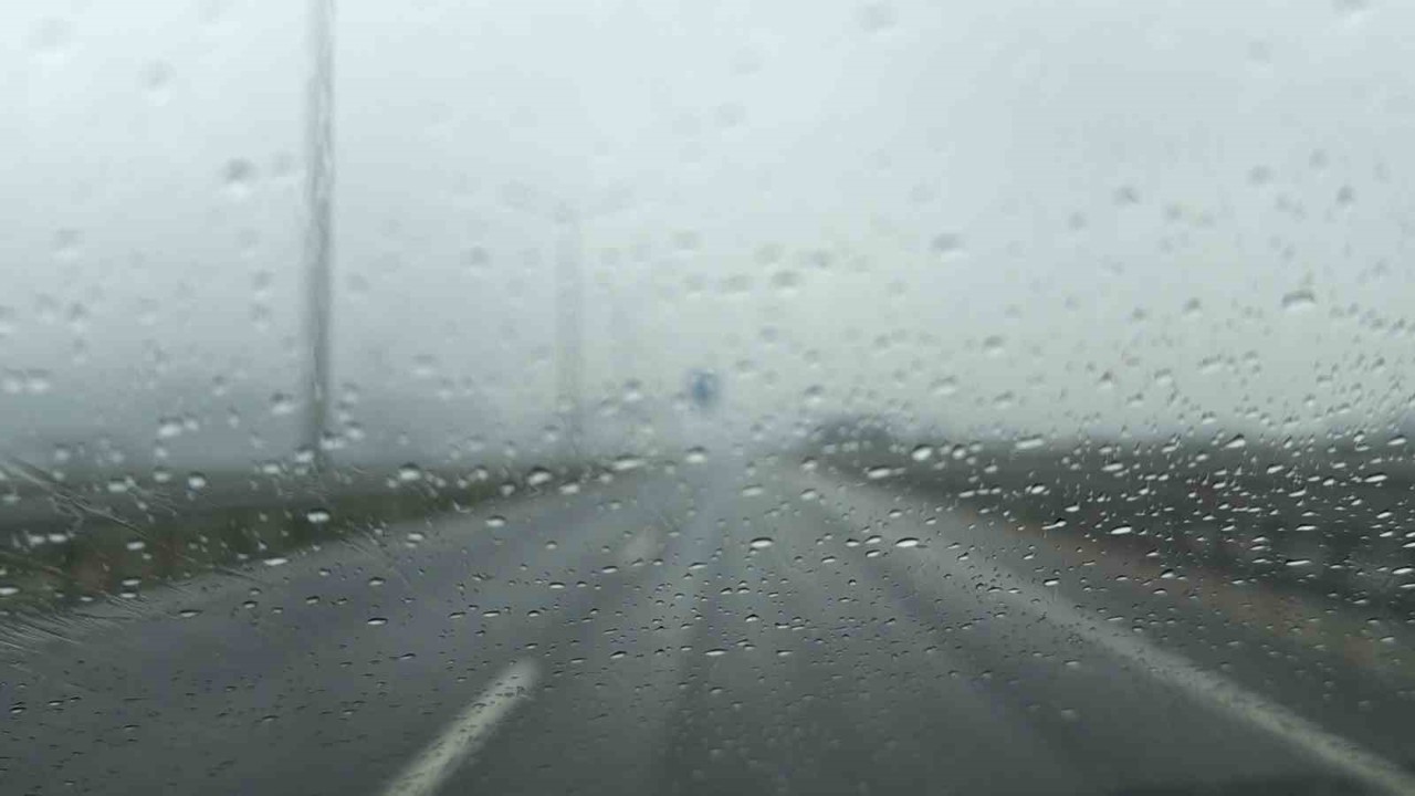 Düzce’de sis etkili oluyor
